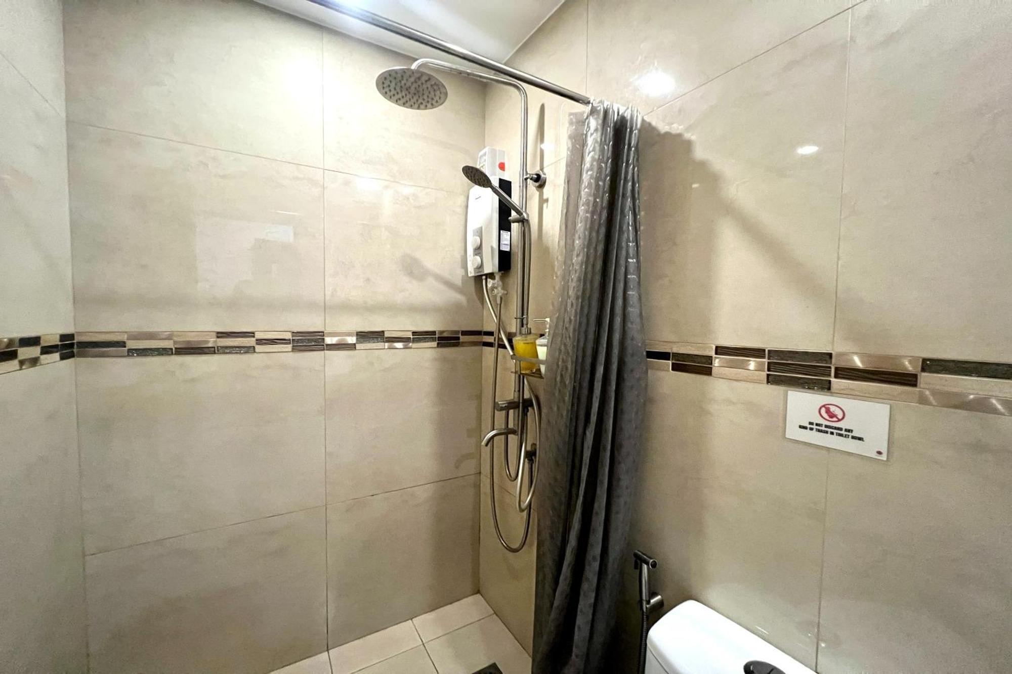 פאסאי Khotel Near T3 Airport מראה חיצוני תמונה