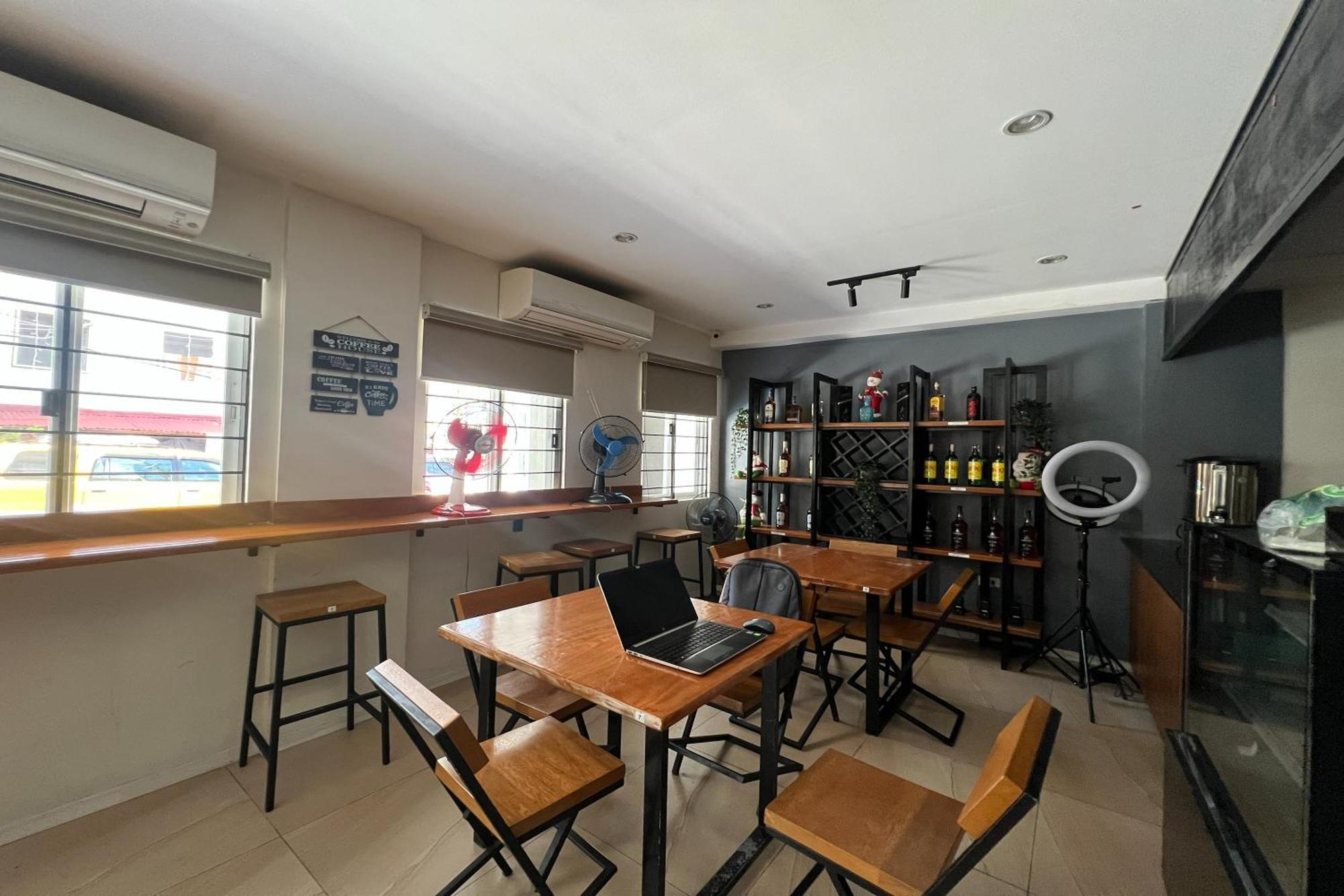 פאסאי Khotel Near T3 Airport מראה חיצוני תמונה